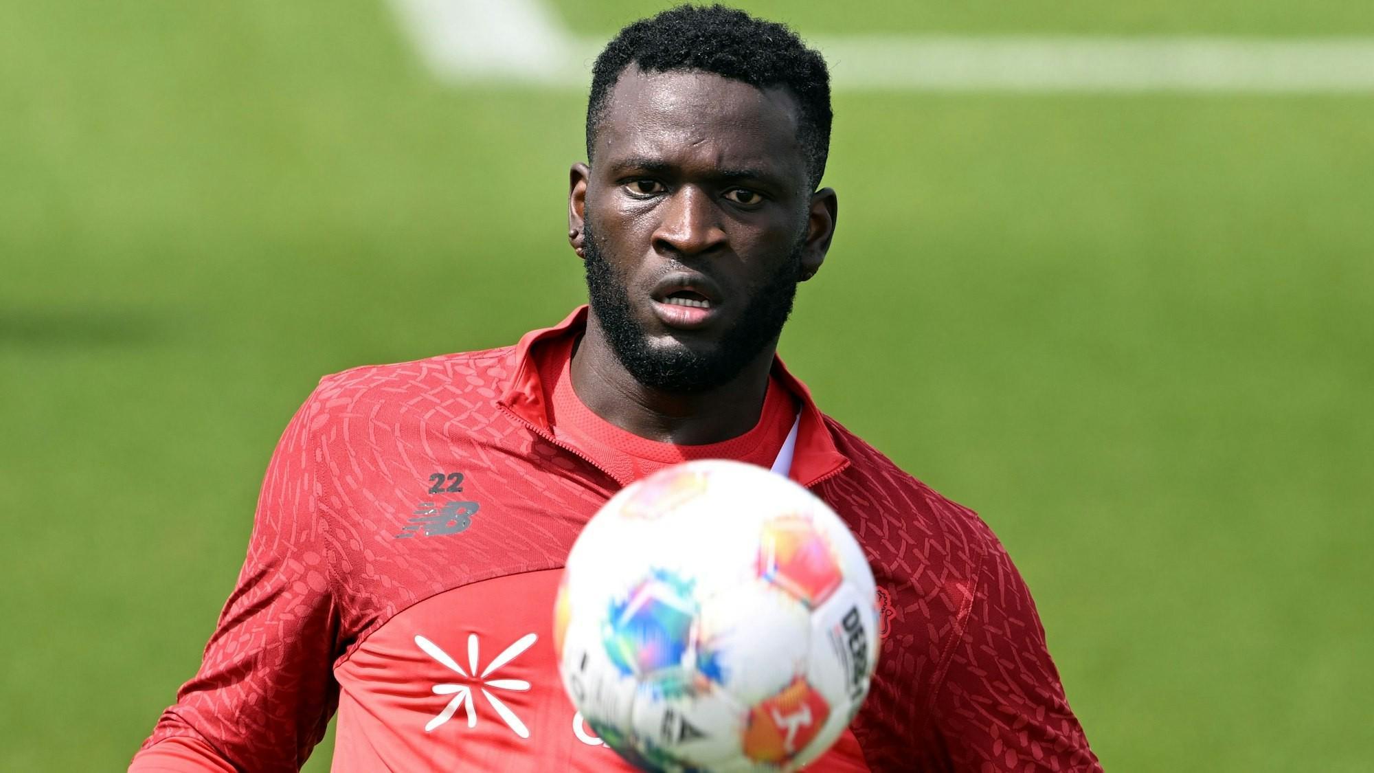 莫雷托:米兰和药厂谈妥博尼费斯,接下来将确定合同条款